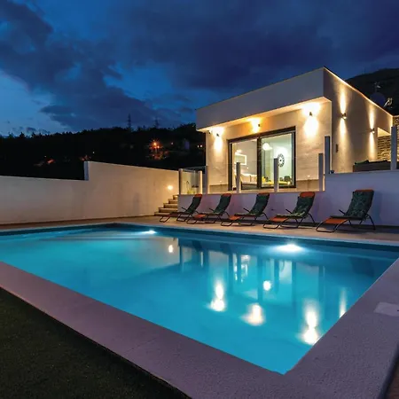 Awesome In Tatil Evi